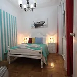 Classy&cozy Double room in Marques de Pombal 1 R2